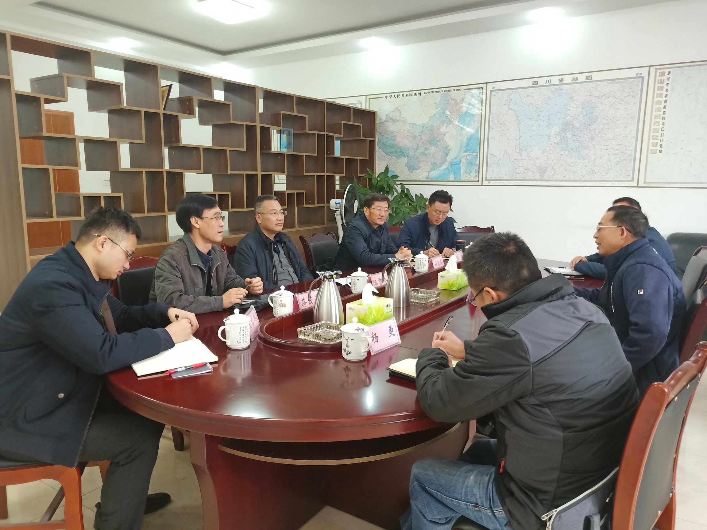 陈贵林局长赴甘洛县调研脱贫攻坚事情_社会责任_金喜最火知名网_尊时凯龙有限责任公司