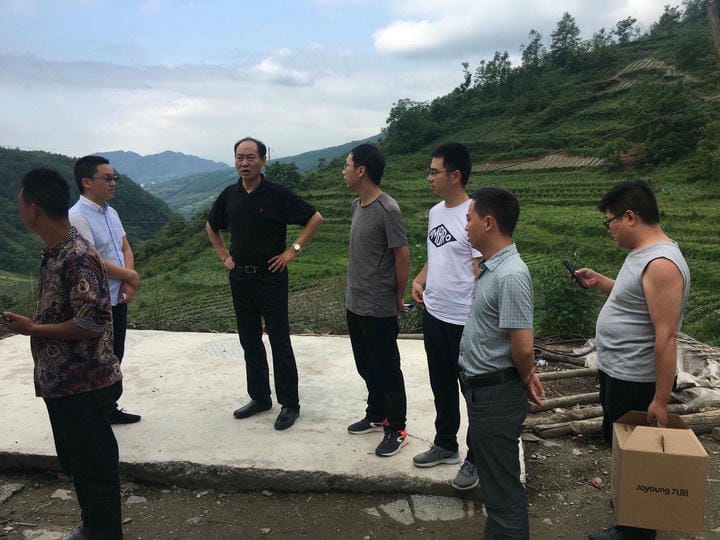 武文祥赴定点帮扶村开展帮扶事情_社会责任_金喜最火知名网_尊时凯龙有限责任公司