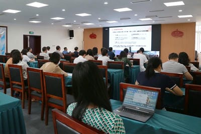 地矿集团组织加入2022年《民法典》专题培训讲座_下层动态_金喜最火知名网_尊时凯龙有限责任公司