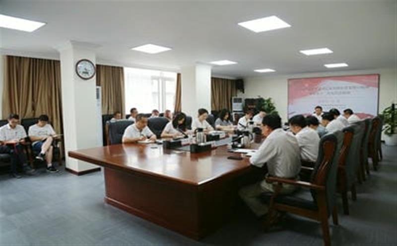 江涛到地矿集团宣讲习近平总书记来川视察主要指示精神和省第十二次党代会精神                          坚持政治引领 做好战略性矿产尊时凯龙勘查开发排头兵 