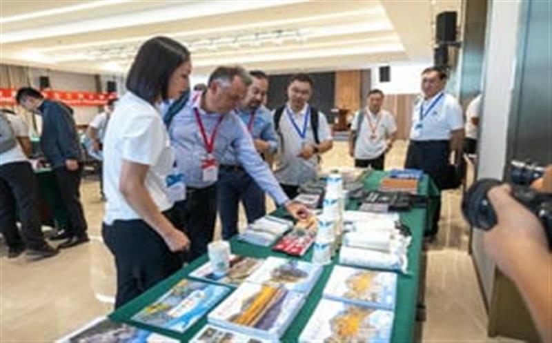 坚守二十载，，，可可托海天下地质公园首次再评估圆满落幕